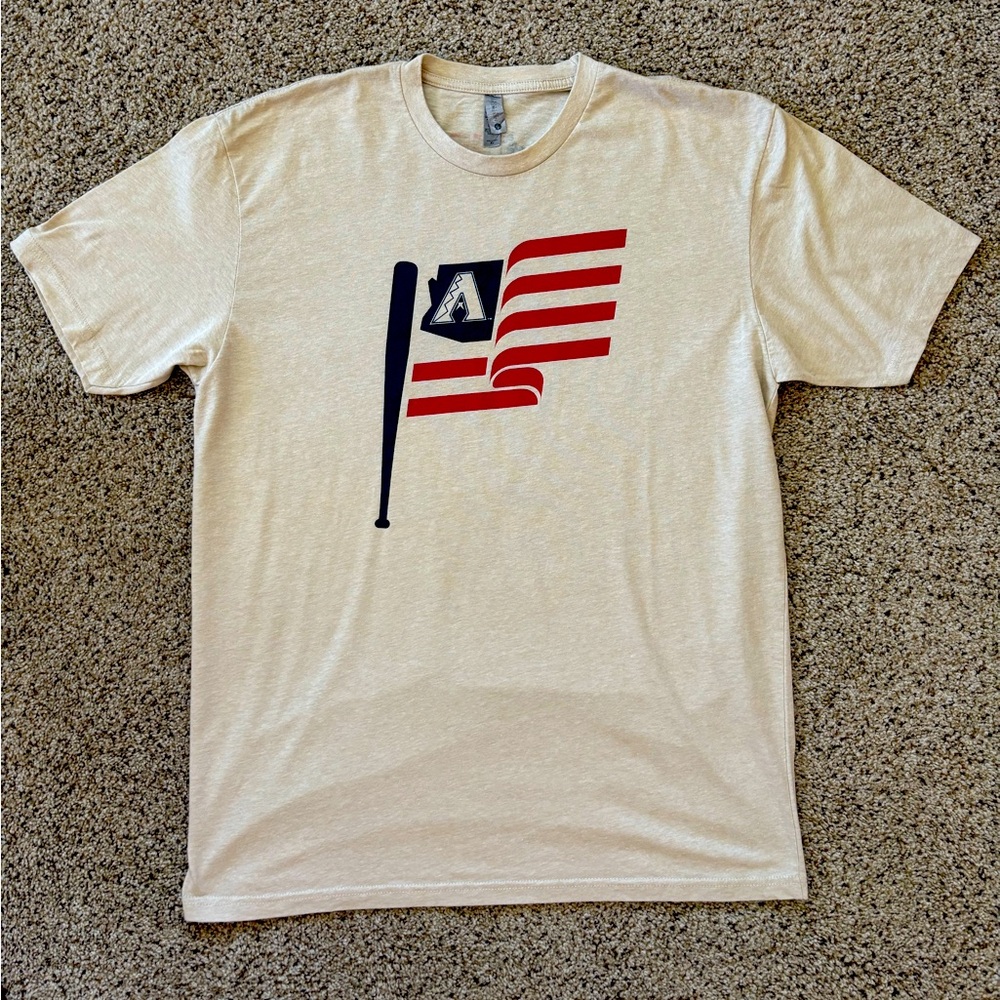 Arizona Diamond Backs baseball t-shirt. Excellent Condition! Size XL. Qty 2.